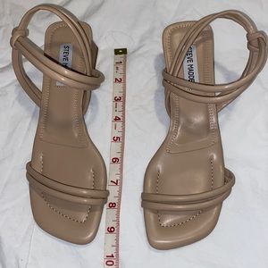 Steve Madden Strappy Nude Sandals-Size 8
